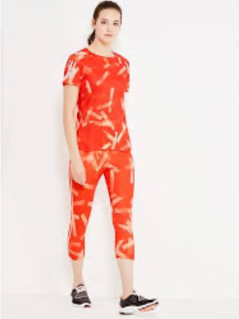 adidas Girls' Red and Peach Geometric Capri Leggings
